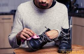 Vệ sinh giày bảo hộ bảo quản giày bảo hộ 